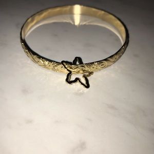gold colored Hawaiian style bangle